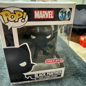 POP. NIB. BLACK PANTHER #311. Funko Target Exclusive Retro. Unopened